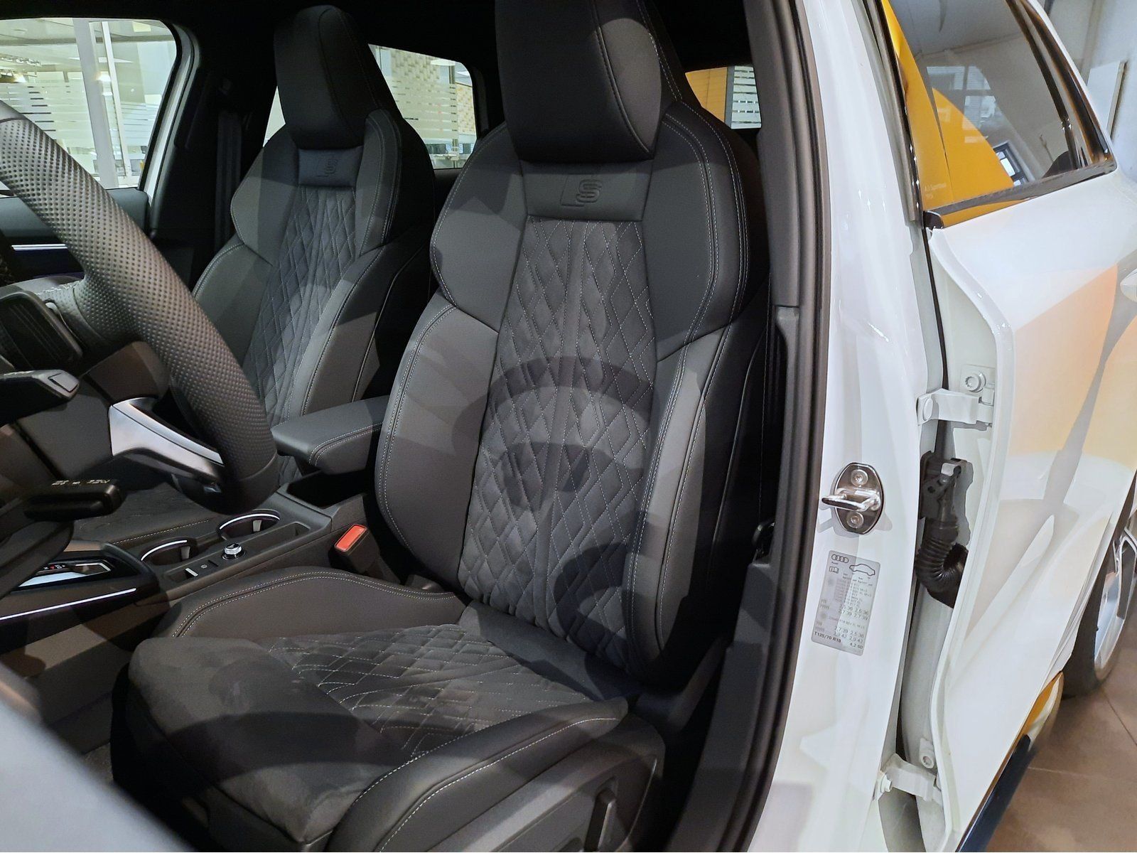 Audi A3 Sportback S-Line TFSI S-tronic *AHK*Panodach* foto 20