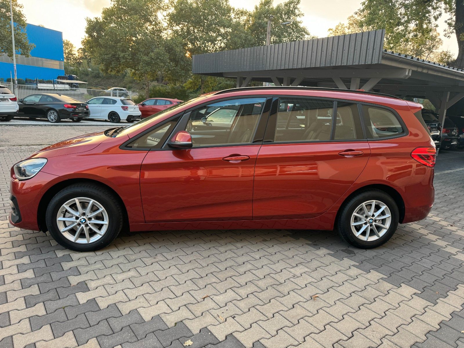 BMW 216d Gran Tourer LED Sihzg Alu Temp foto 2