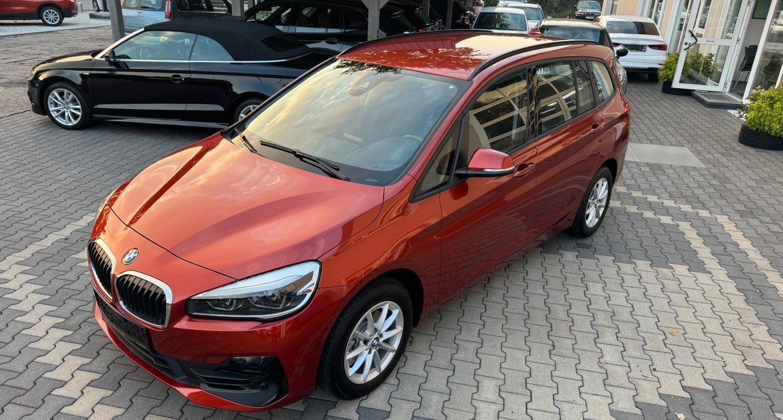 BMW 216d Gran Tourer LED Sihzg Alu Temp foto 18
