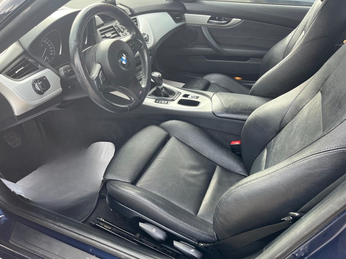 BMW Z4 sDrive 28i Roadster El. Verdeck AD Leder Soun foto 9