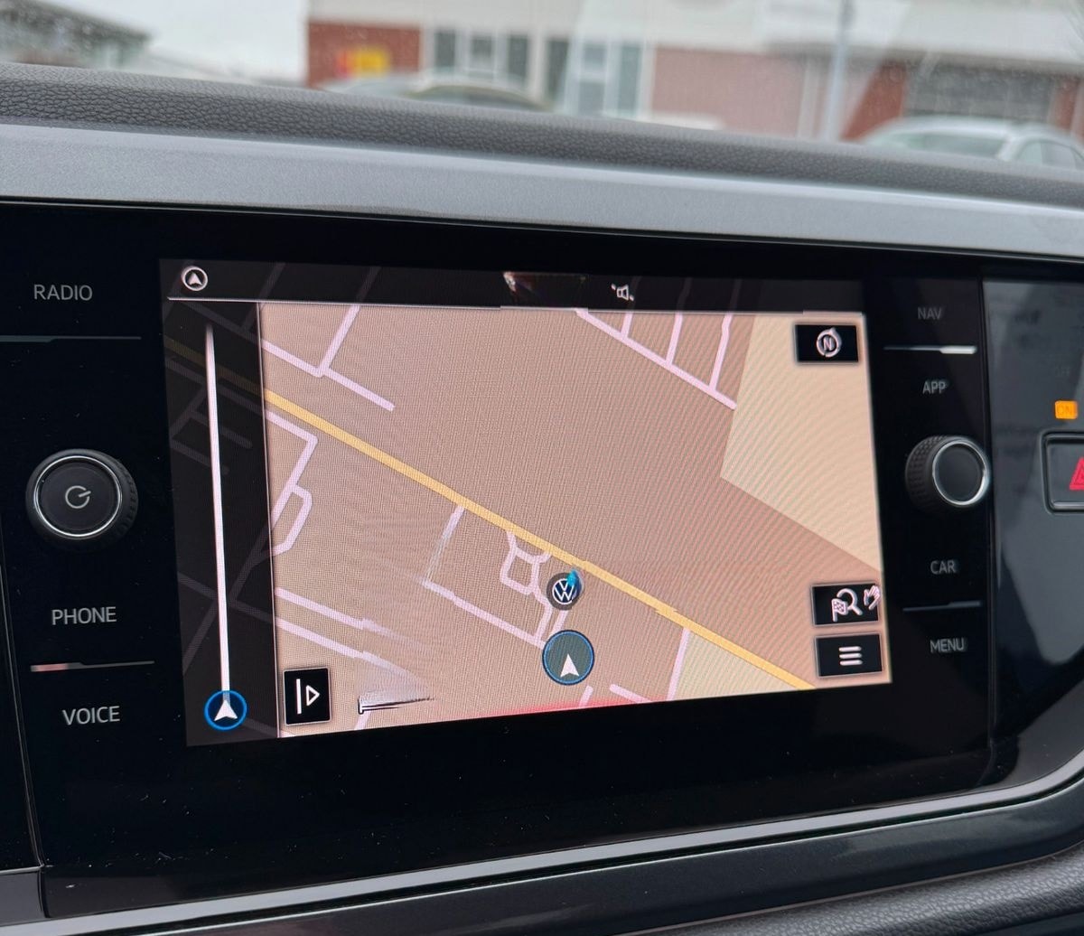 Volkswagen Polo VI GTI 2.0TSI foto 11