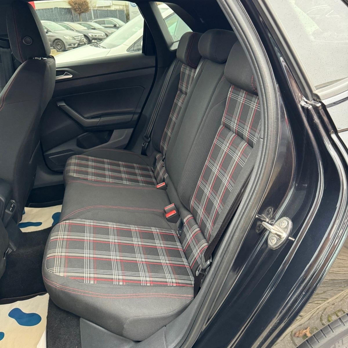 Volkswagen Polo VI GTI 2.0TSI foto 7