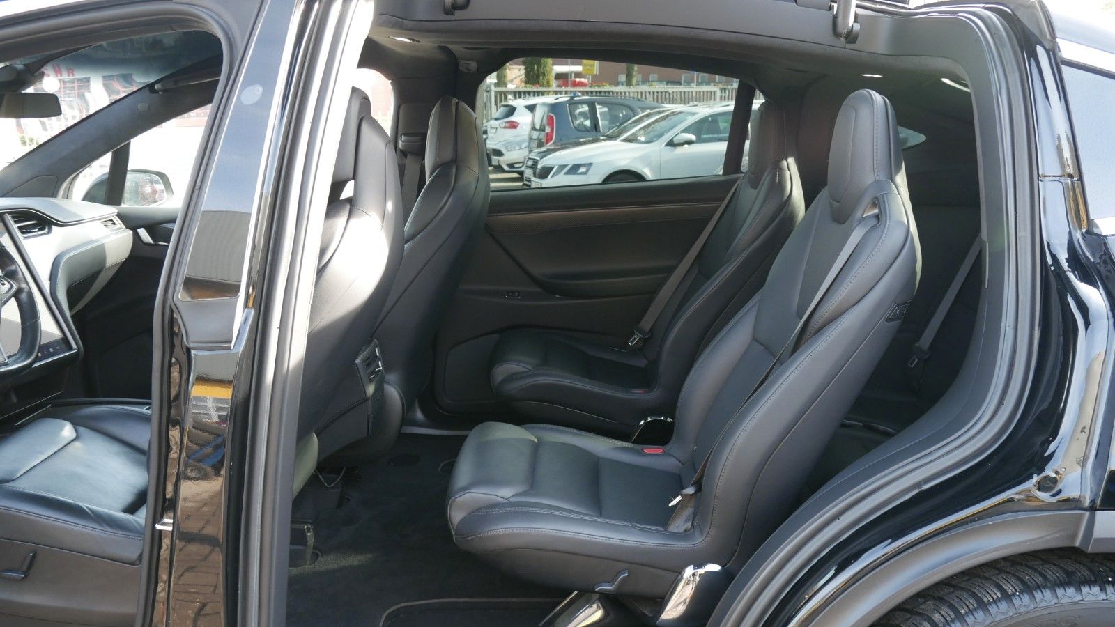 Tesla Model X Dual 6 Sitze*Navi*AHK*90,62% SOH foto 10