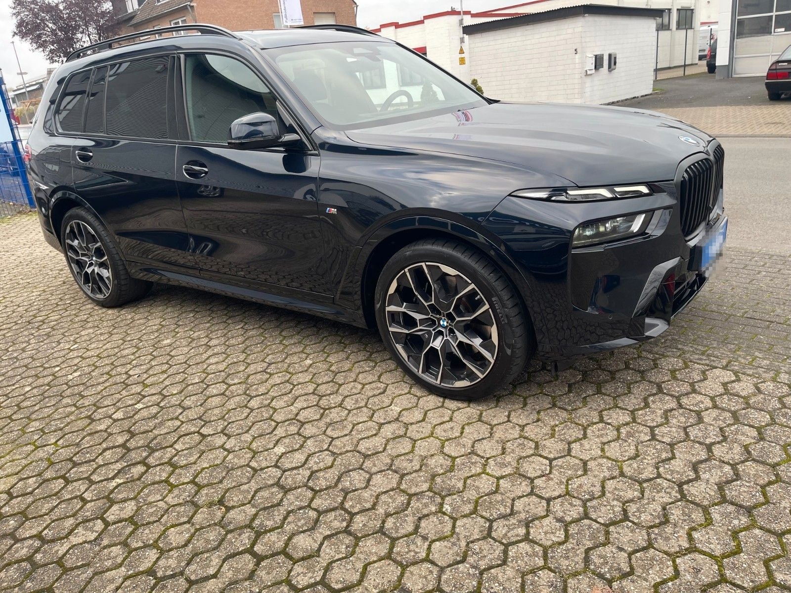 BMW X7 xDrive 40 d M Sport 22 Zoll Pano HeatUP Kamer foto 3