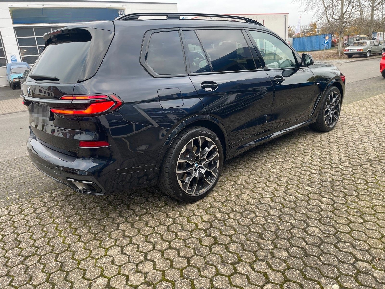 BMW X7 xDrive 40 d M Sport 22 Zoll Pano HeatUP Kamer foto 8