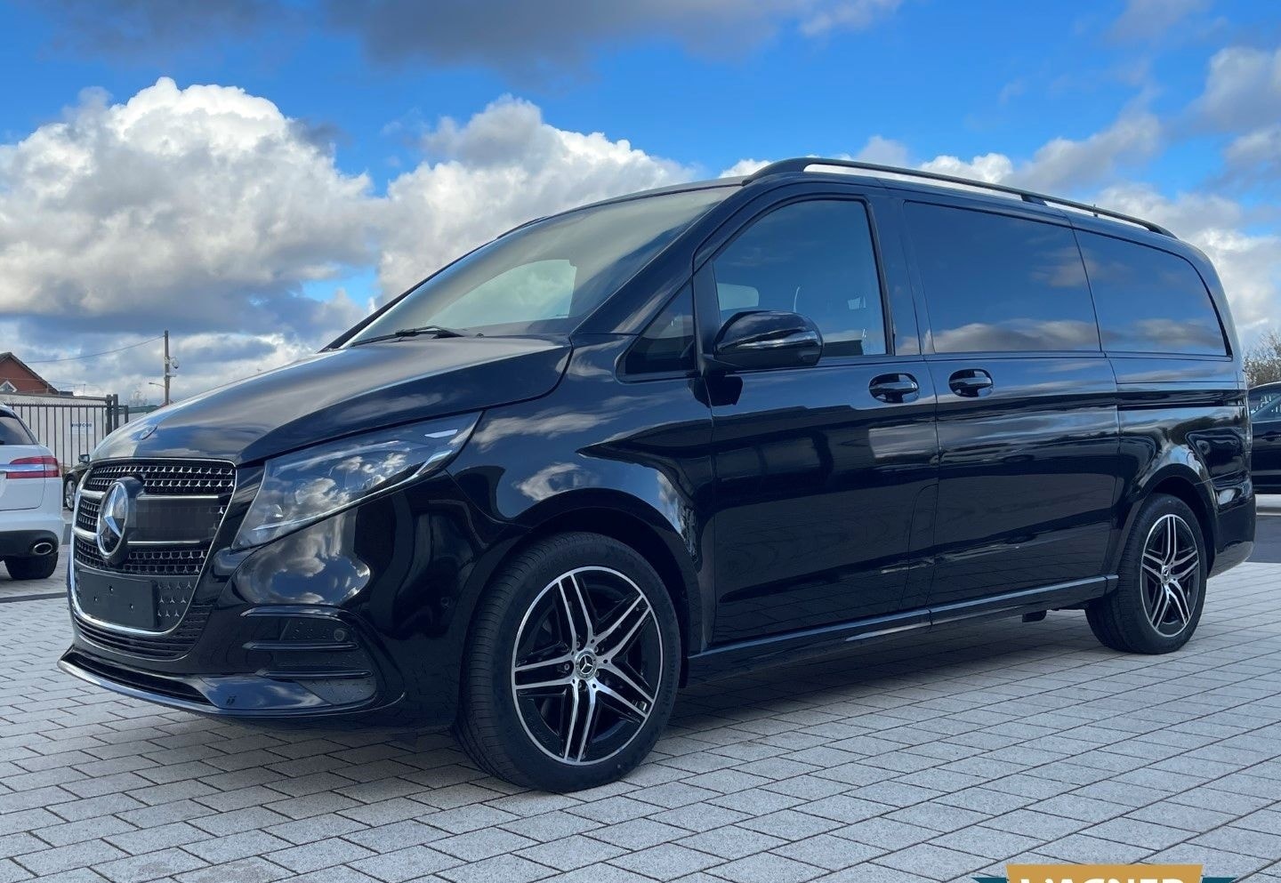 Mercedes-Benz V 300 d AMG EXCLUSIVE EDITION 4MATIC lang Voll V foto 19
