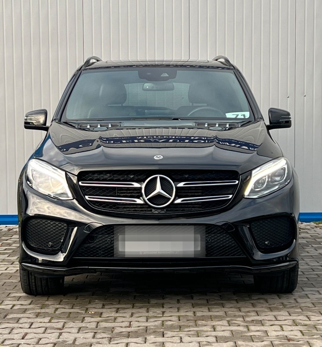 Mercedes-Benz GLE 350 4M AMG-LINE COMAND SCHIEBED. LED KEYLESS foto 2