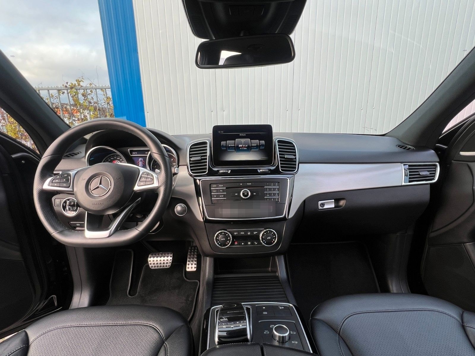 Mercedes-Benz GLE 350 4M AMG-LINE COMAND SCHIEBED. LED KEYLESS foto 14