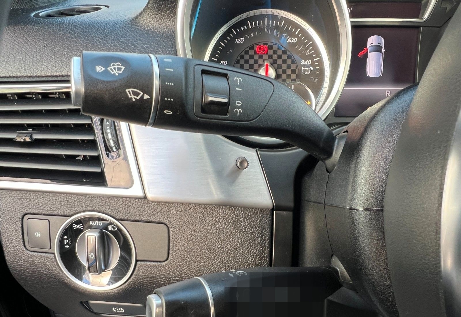 Mercedes-Benz GLE 350 4M AMG-LINE COMAND SCHIEBED. LED KEYLESS foto 23