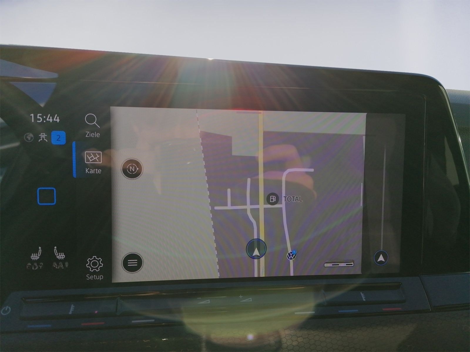 Volkswagen Golf VIII GTD 2.0 TDI DSG PANO+HARMAN+19"ALU foto 13