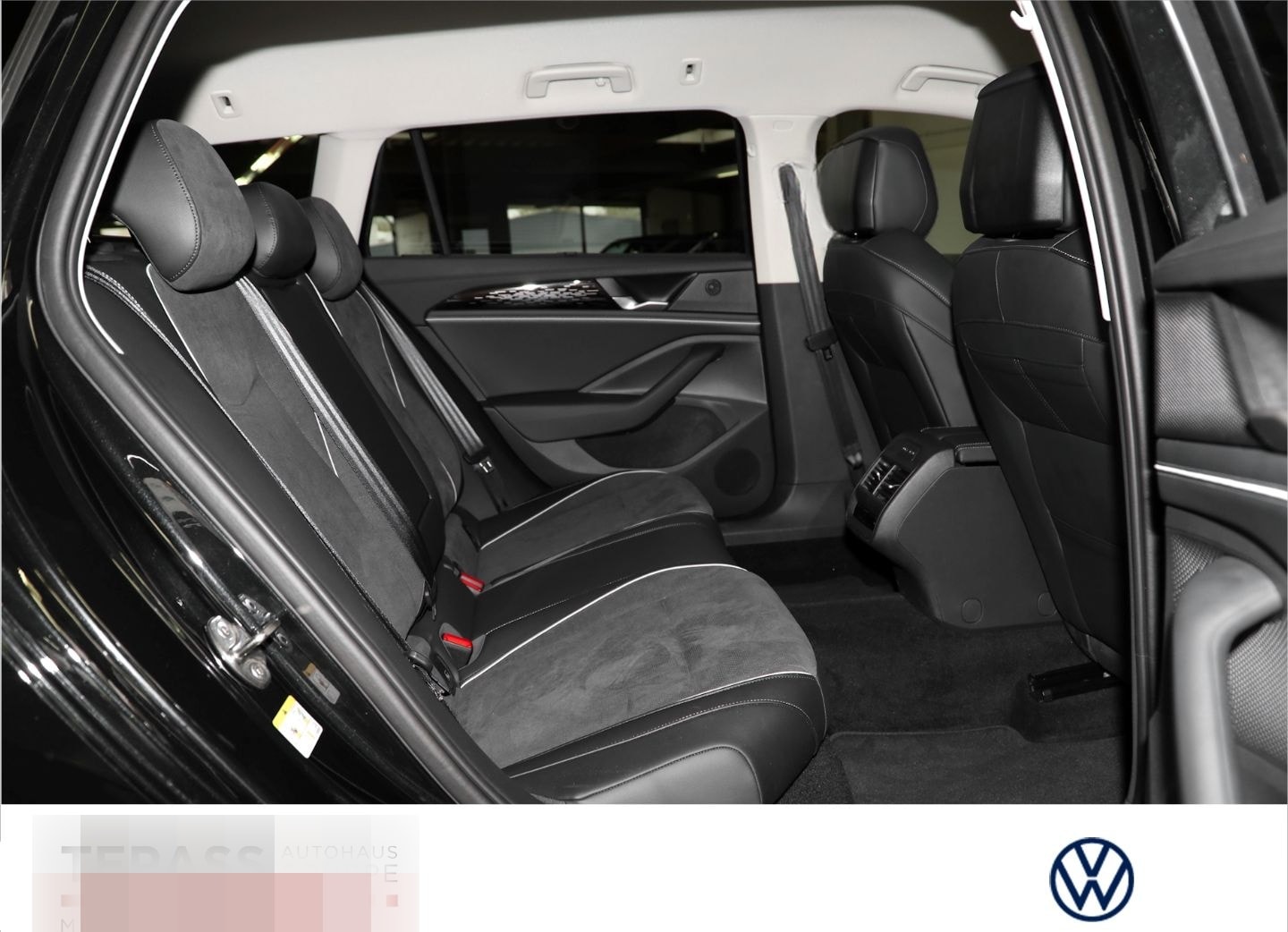 Volkswagen Passat Variant 2.0 TDi Business NAVI AHK foto 7