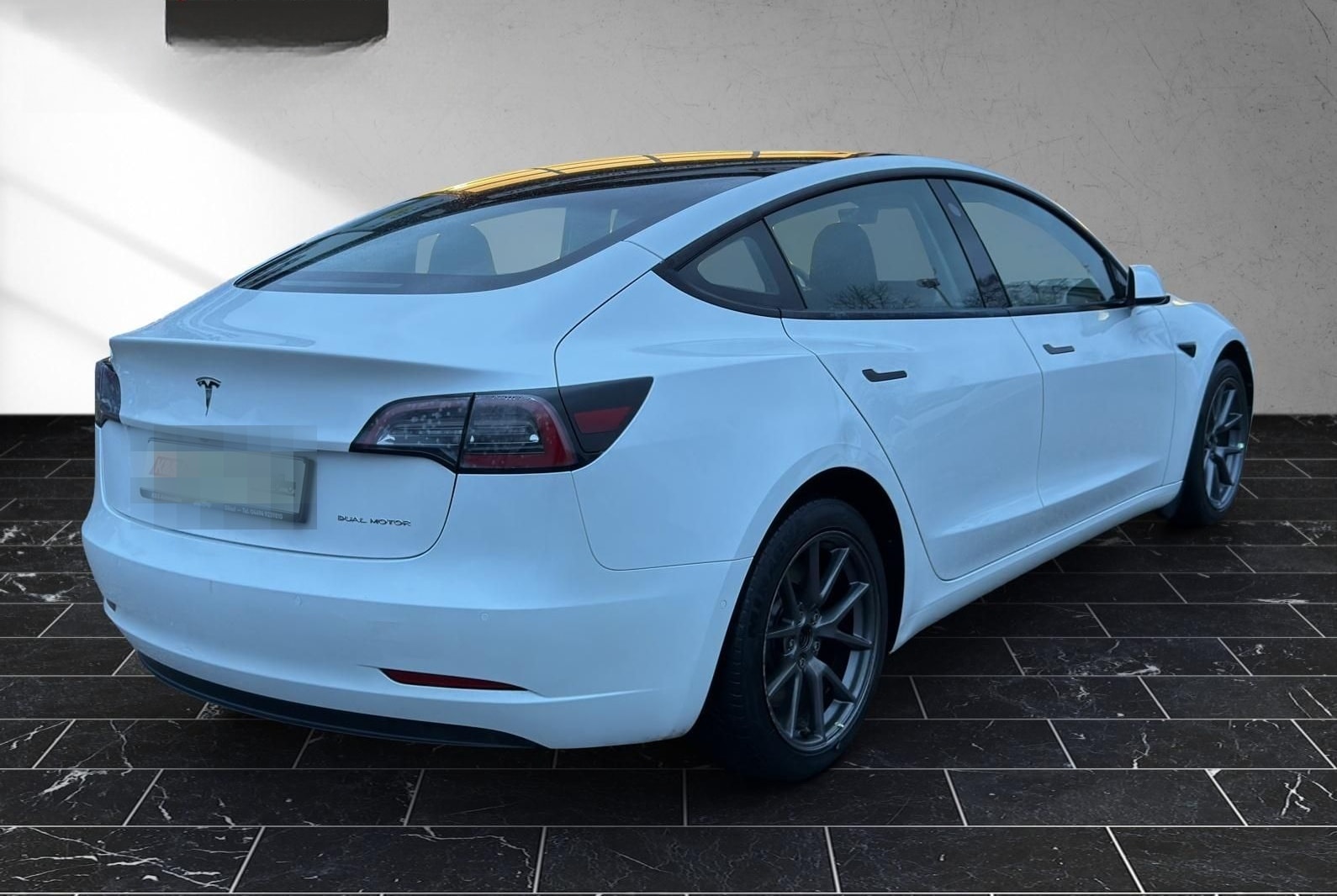 Tesla Model 3 Long Range Dual AWD foto 4