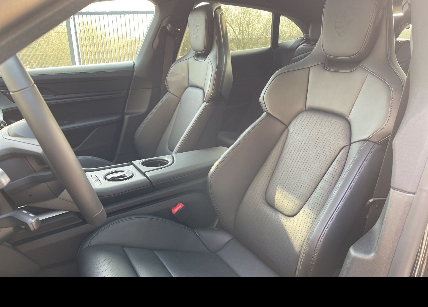 Porsche Taycan 4 Cross Turismo InnoDrive LED-Matrix foto 8