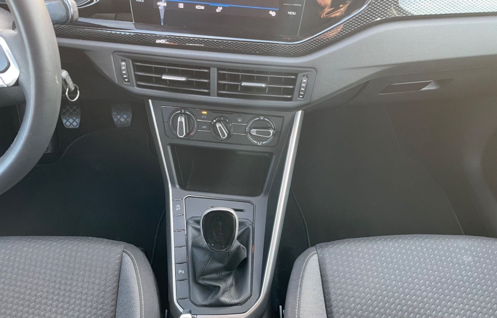 Volkswagen Polo VI Life LED / ACC / PDC foto 17