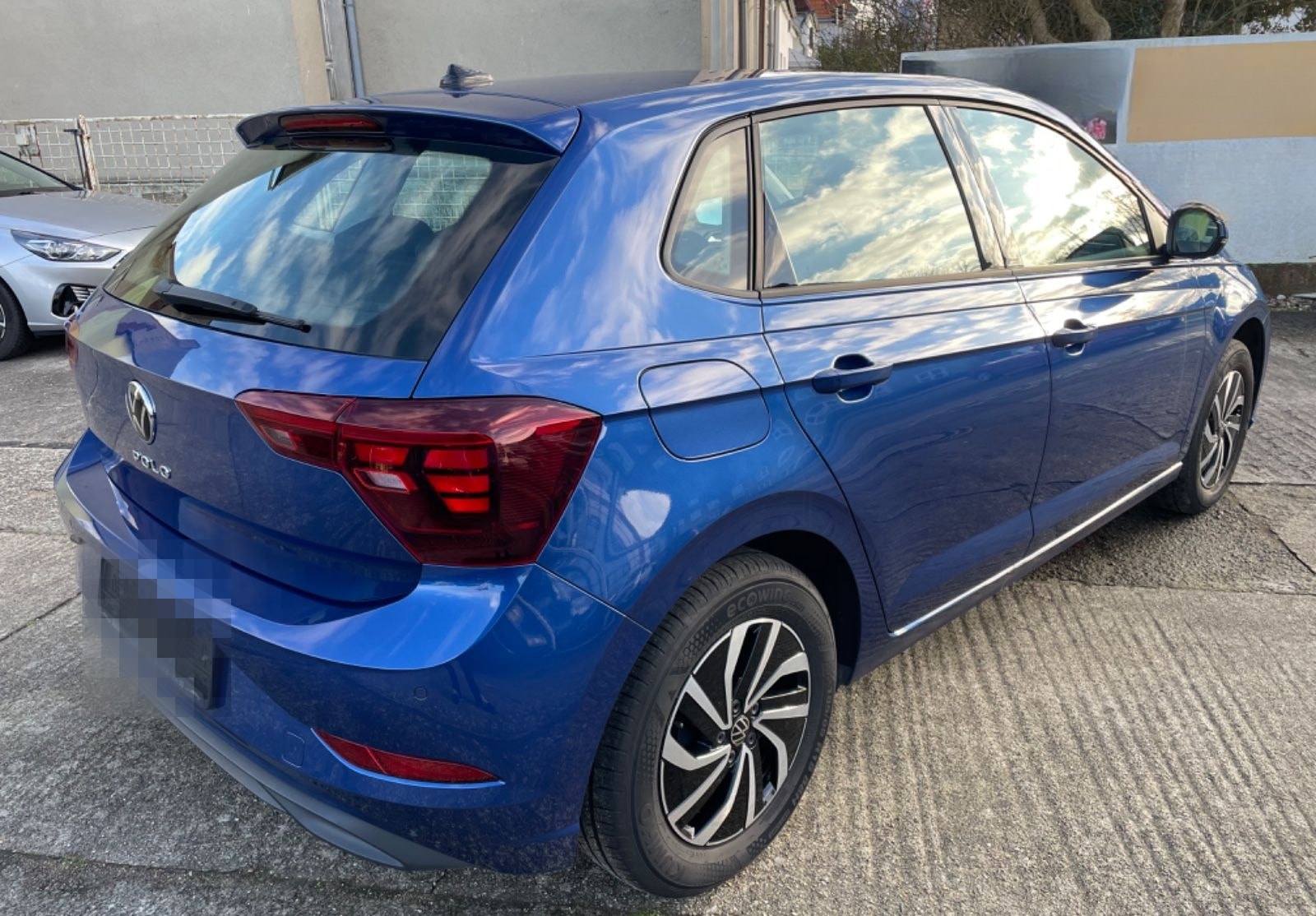 Volkswagen Polo VI Life LED / ACC / PDC foto 4