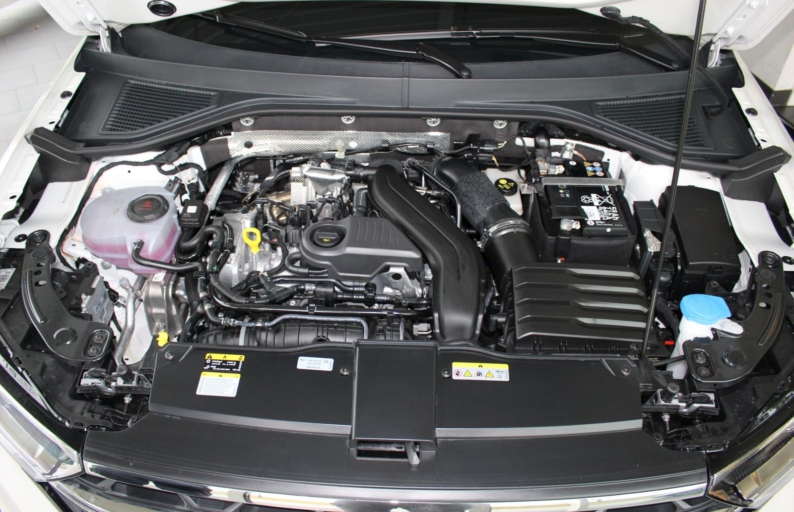 Volkswagen T-ROC Style 1.5l TSI DSG Matrix Kamera foto 21