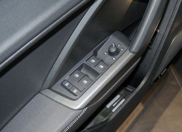 Audi Q3 35 S LINE AHK CAM LM19 E-KLAPPE NAVI+ SITZHZ. foto 13