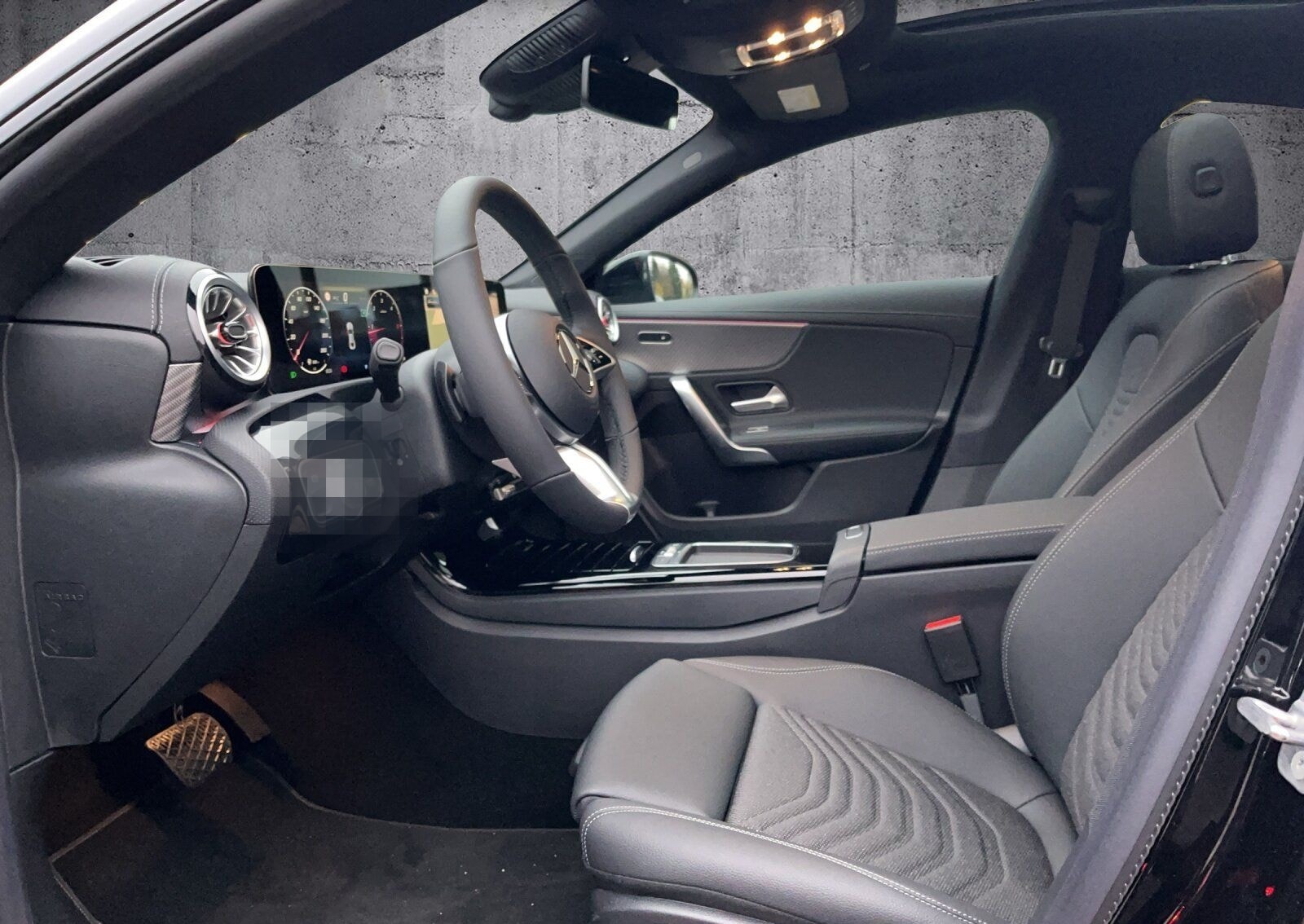 Mercedes-Benz CLA 200 d PROGRESSIVE+NIGHT+AHK+DISTRO+PANO+360° foto 9