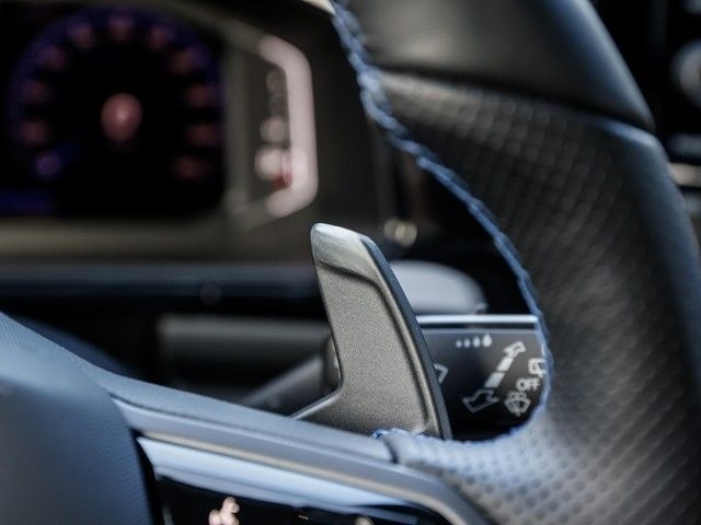 Volkswagen T-Roc 2,0 TSI DSG 4 Motion R Matrix ACC Pano AHK foto 15