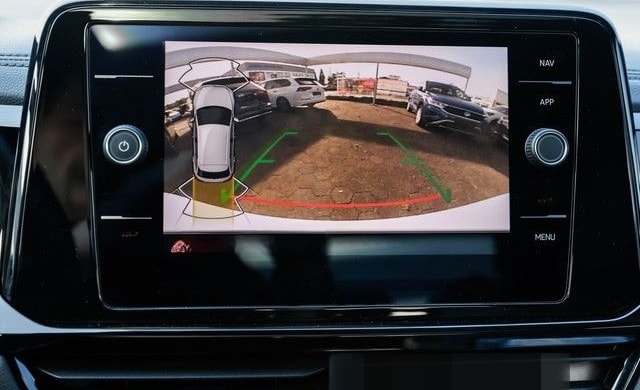 Volkswagen T-Roc 2,0 TSI DSG 4 Motion R Matrix ACC Pano AHK foto 16