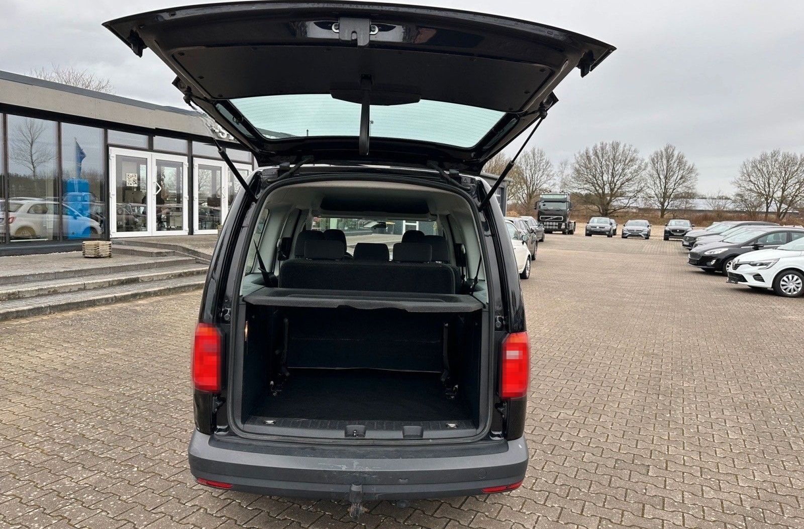 Volkswagen Caddy PKW Maxi / 7 Sitze / AHK / Kamera foto 18