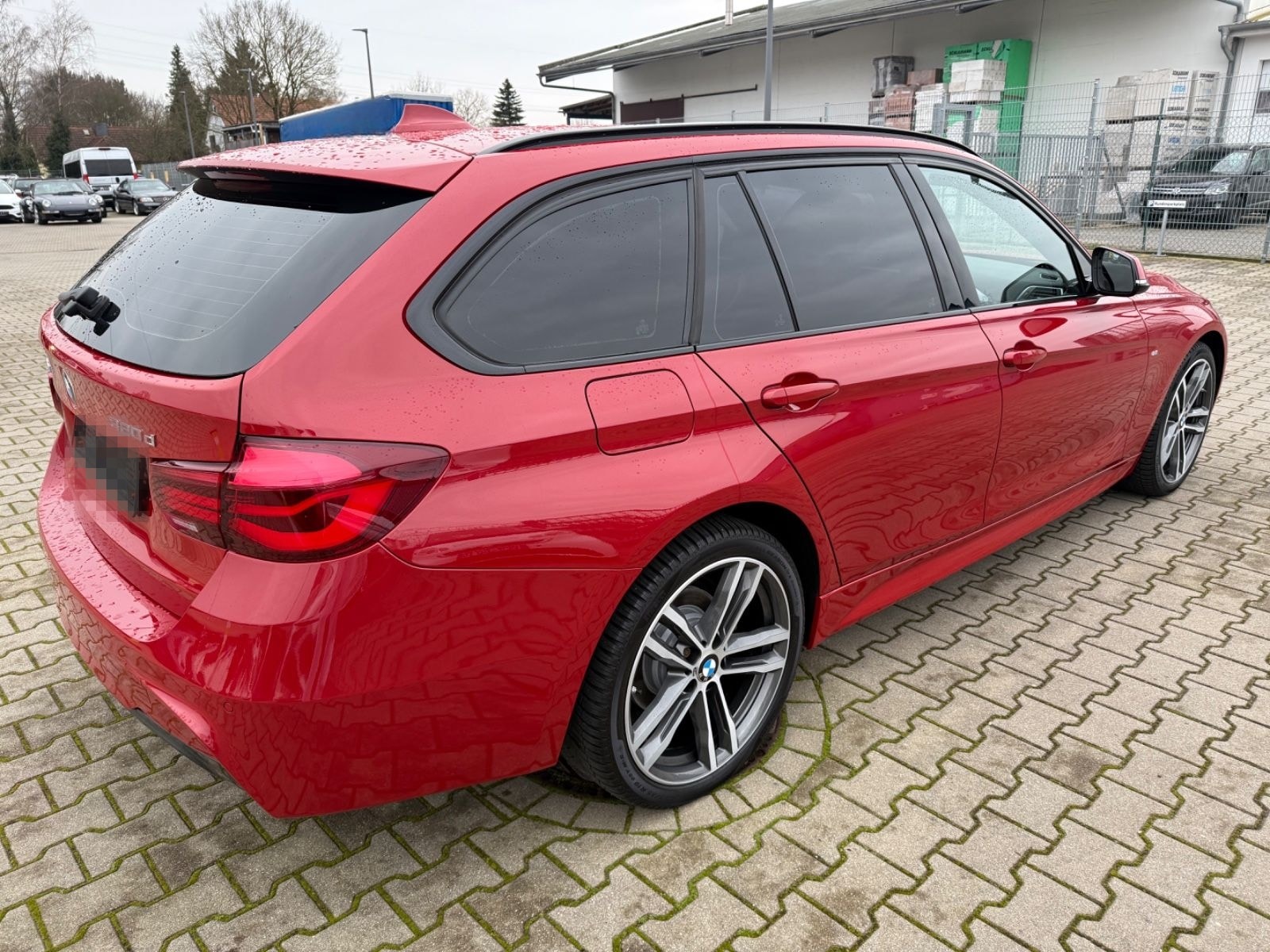 BMW 320d  Touring  xDrive M Sport Shadow foto 6