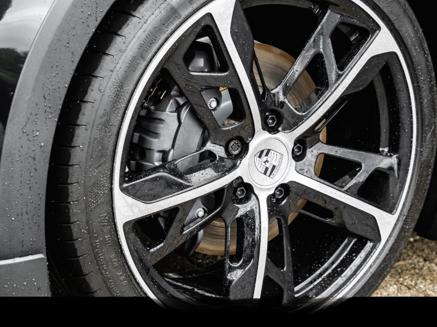 Porsche Taycan 4 Cross Turismo BOSE Panorama LED-Matrix foto 14