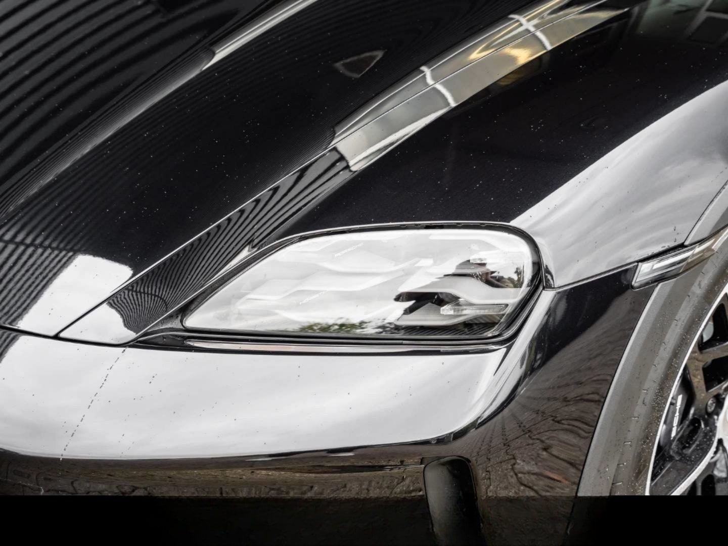 Porsche Taycan 4 Cross Turismo BOSE Panorama LED-Matrix foto 17