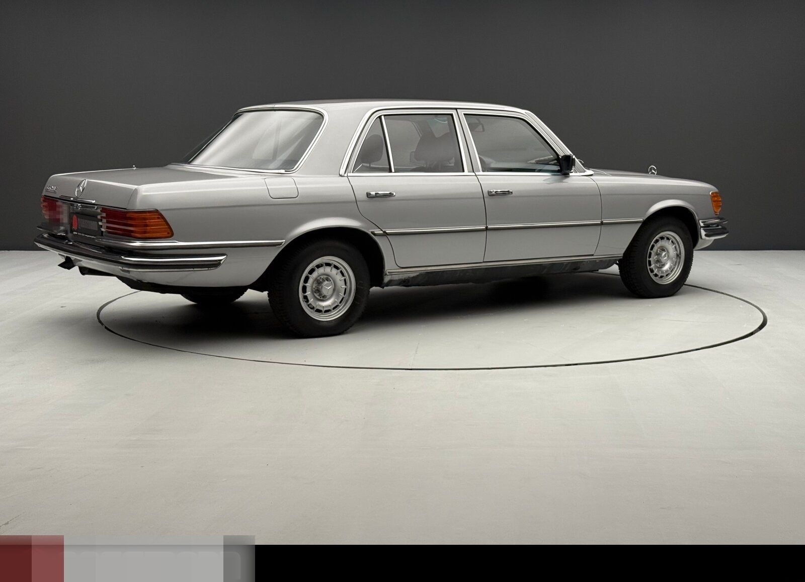 Mercedes-Benz 450 SE Limousine W116 foto 5