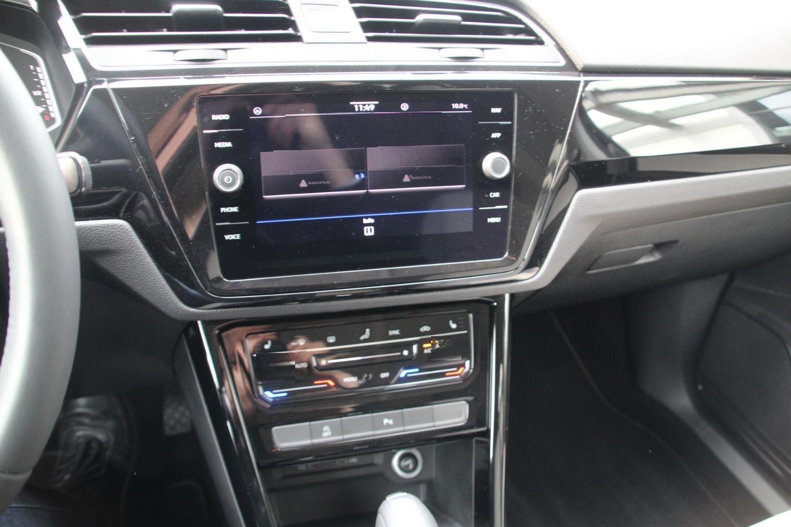 Volkswagen Touran Highline TDI DSG  7Si+AHK+Kamera+Ganzj foto 13