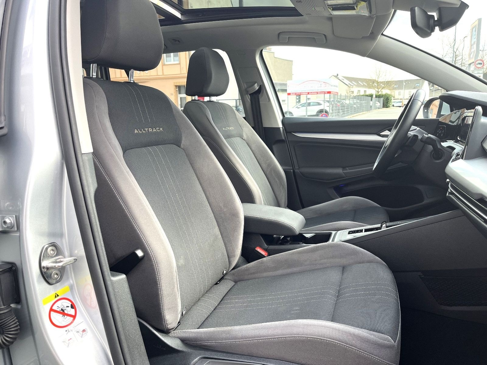 Volkswagen Golf Variant VIII 2.0 TDI Alltrack*IQ.Light*Pano foto 7