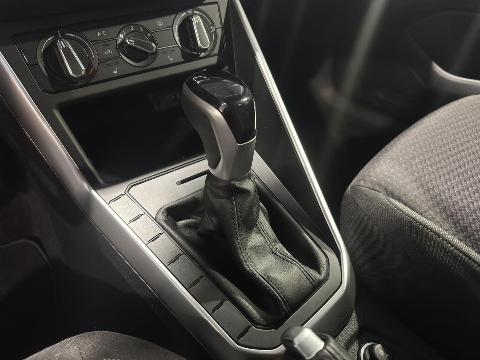 Volkswagen Polo LIFE 1.0 TSI NAV*DSG*ACC*CarPlay*CAM*IQ.D.* foto 15