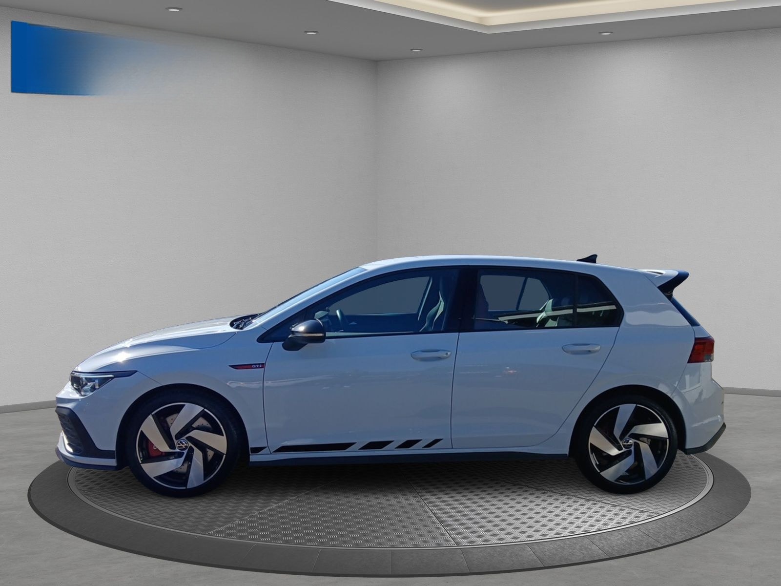 Volkswagen Golf VIII GTI Clubsport 2.0 TSI DSG+LED+KAMERA foto 2