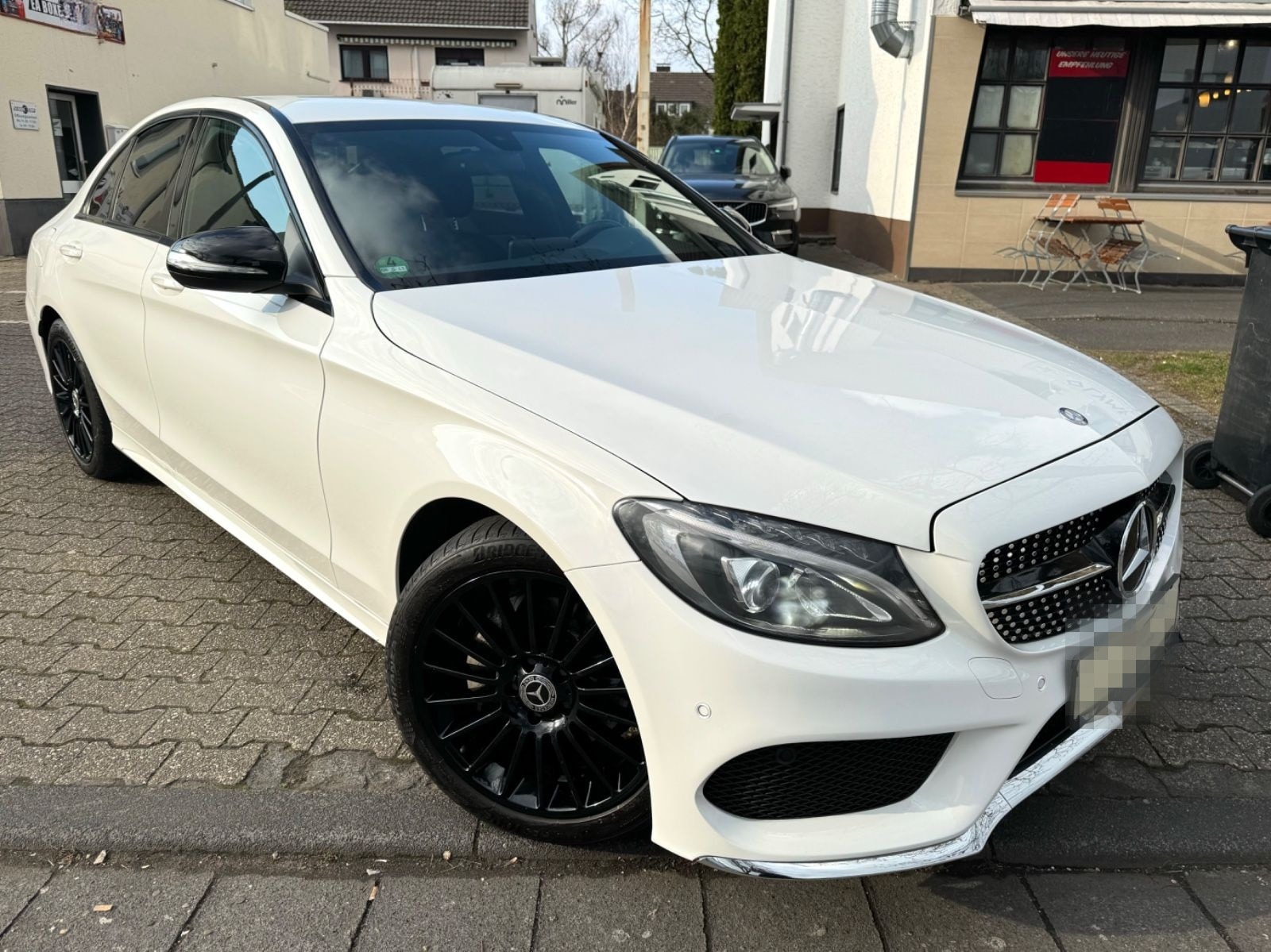 Mercedes-Benz C 180 CGI*AMG-LINE*NIGHTPAKET*AUTOM*LED*TEMPOMAT foto 3