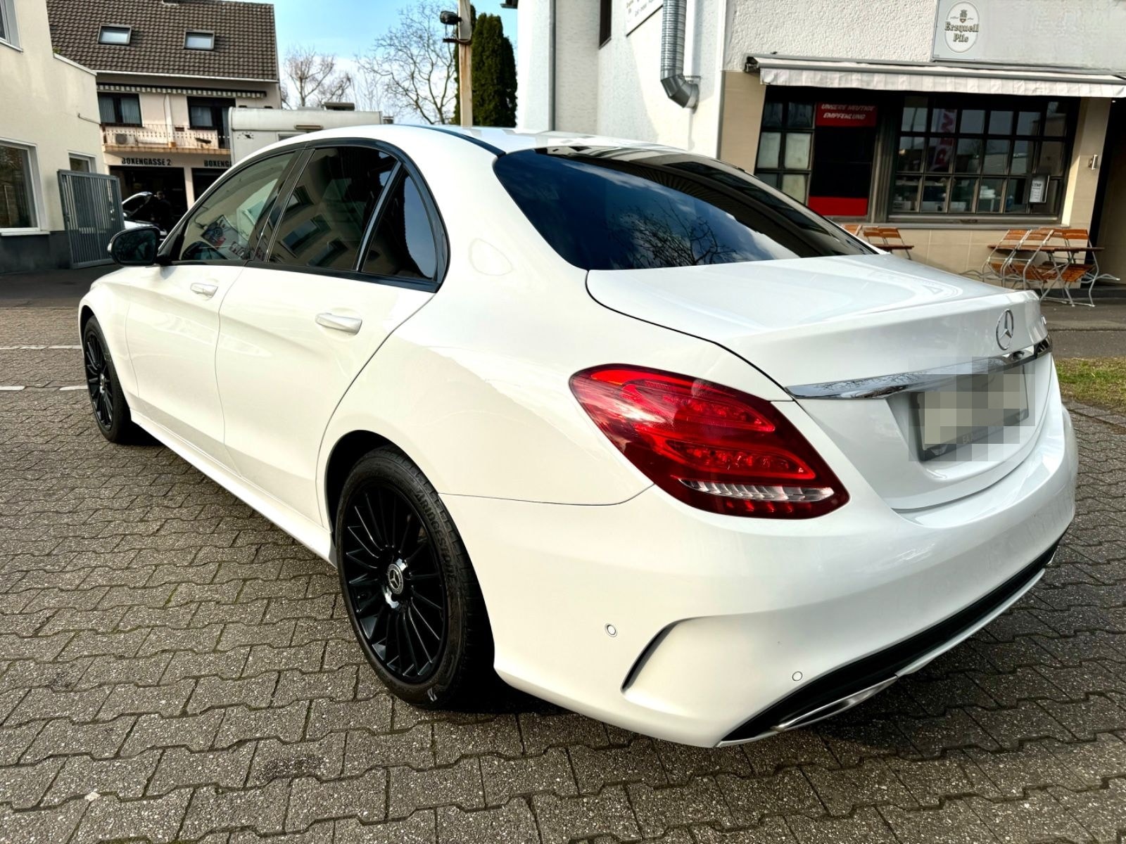 Mercedes-Benz C 180 CGI*AMG-LINE*NIGHTPAKET*AUTOM*LED*TEMPOMAT foto 4