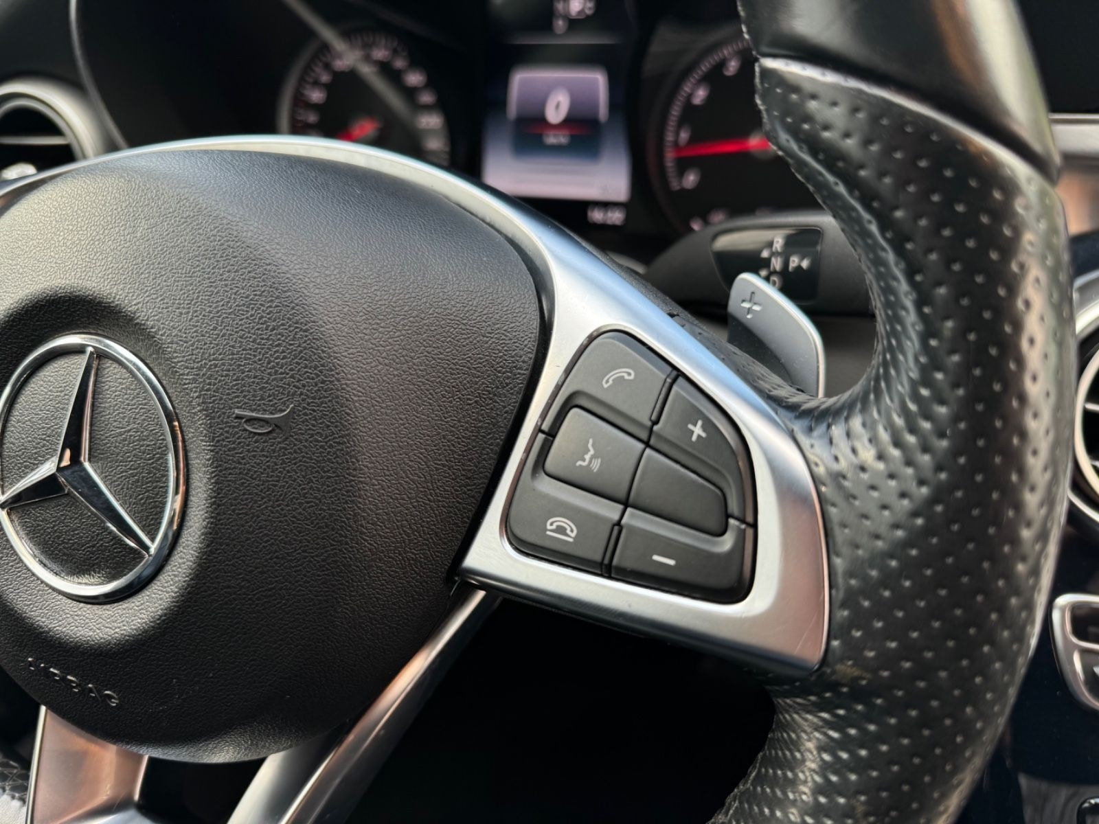 Mercedes-Benz C 180 CGI*AMG-LINE*NIGHTPAKET*AUTOM*LED*TEMPOMAT foto 10