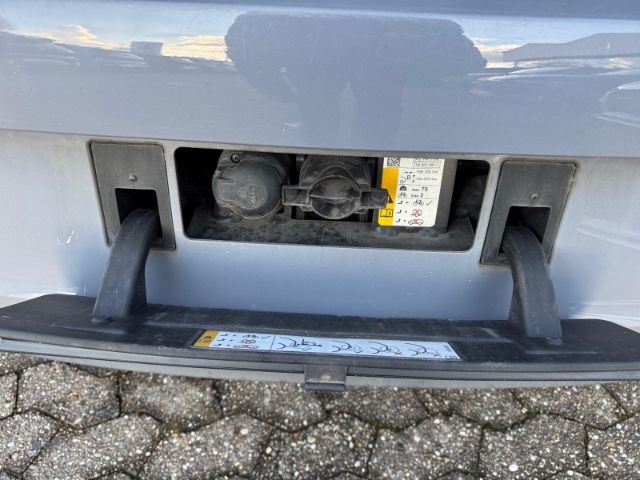 Volkswagen Crafter FWD 35 Kasten Hochdach 3640 mm Holzboden foto 4