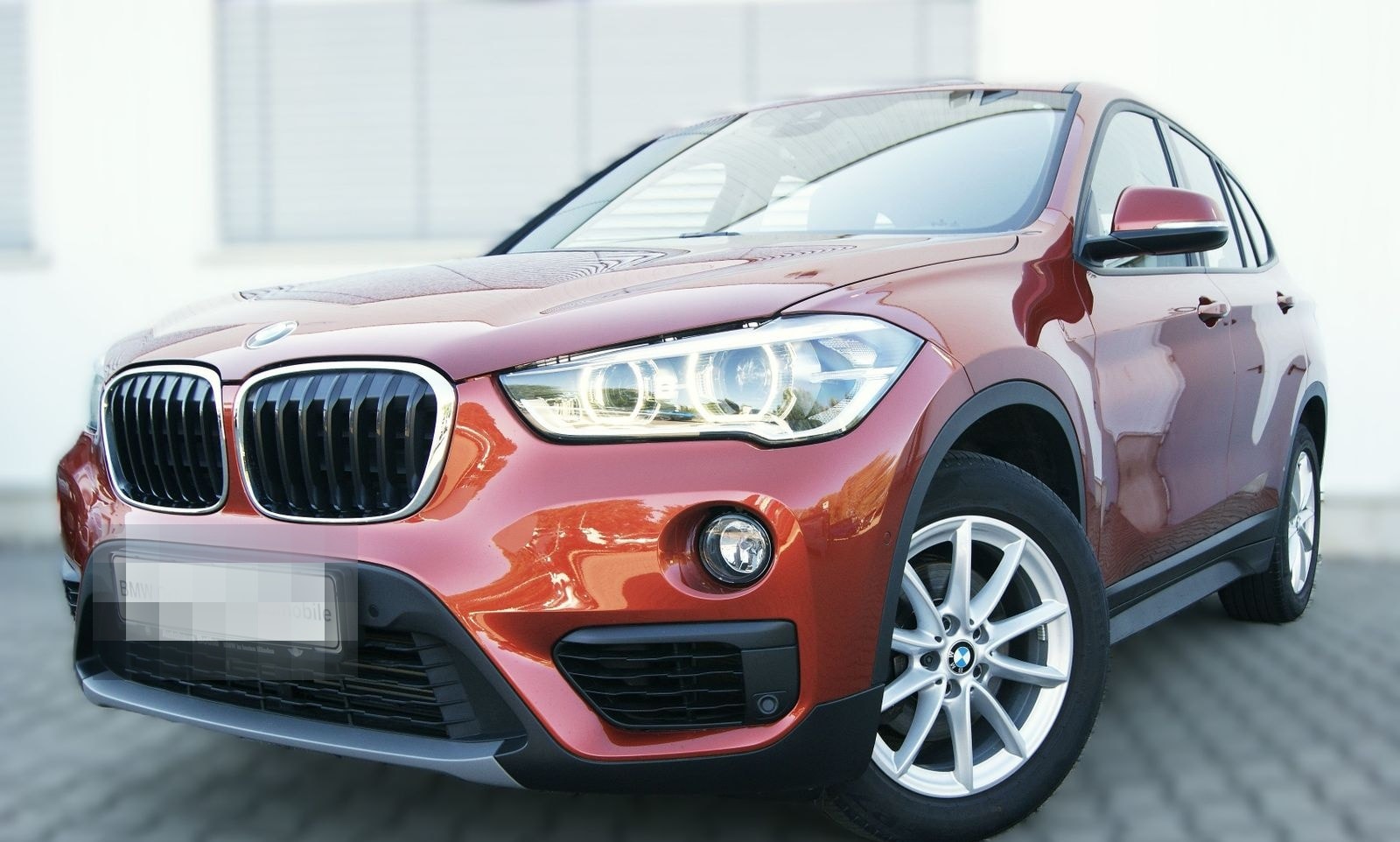 BMW X1 sDrive18i AUTOM*ADVANT*LED*PARKAS*SHZ*TEMP*NA foto 2