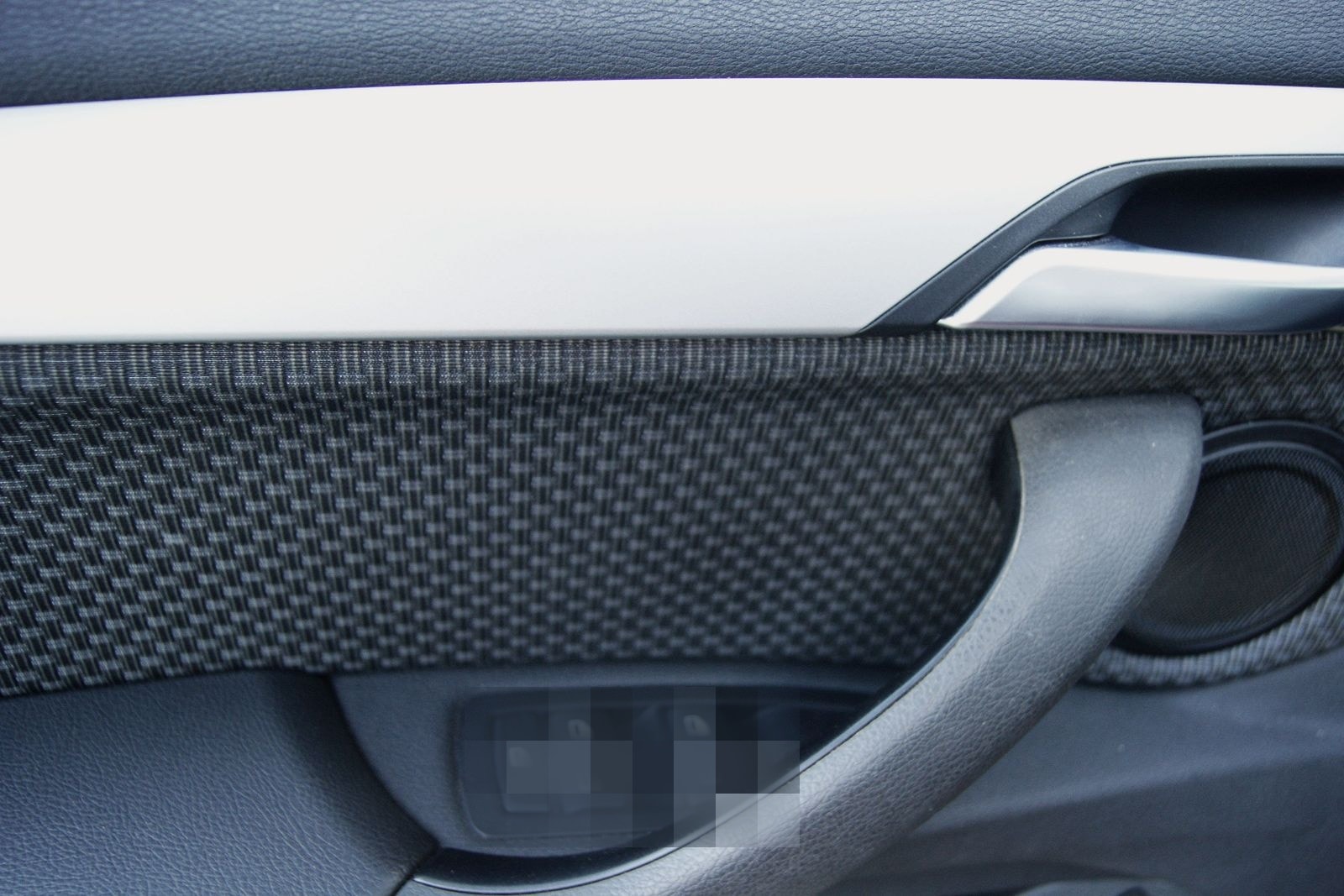 BMW X1 sDrive18i AUTOM*ADVANT*LED*PARKAS*SHZ*TEMP*NA foto 13