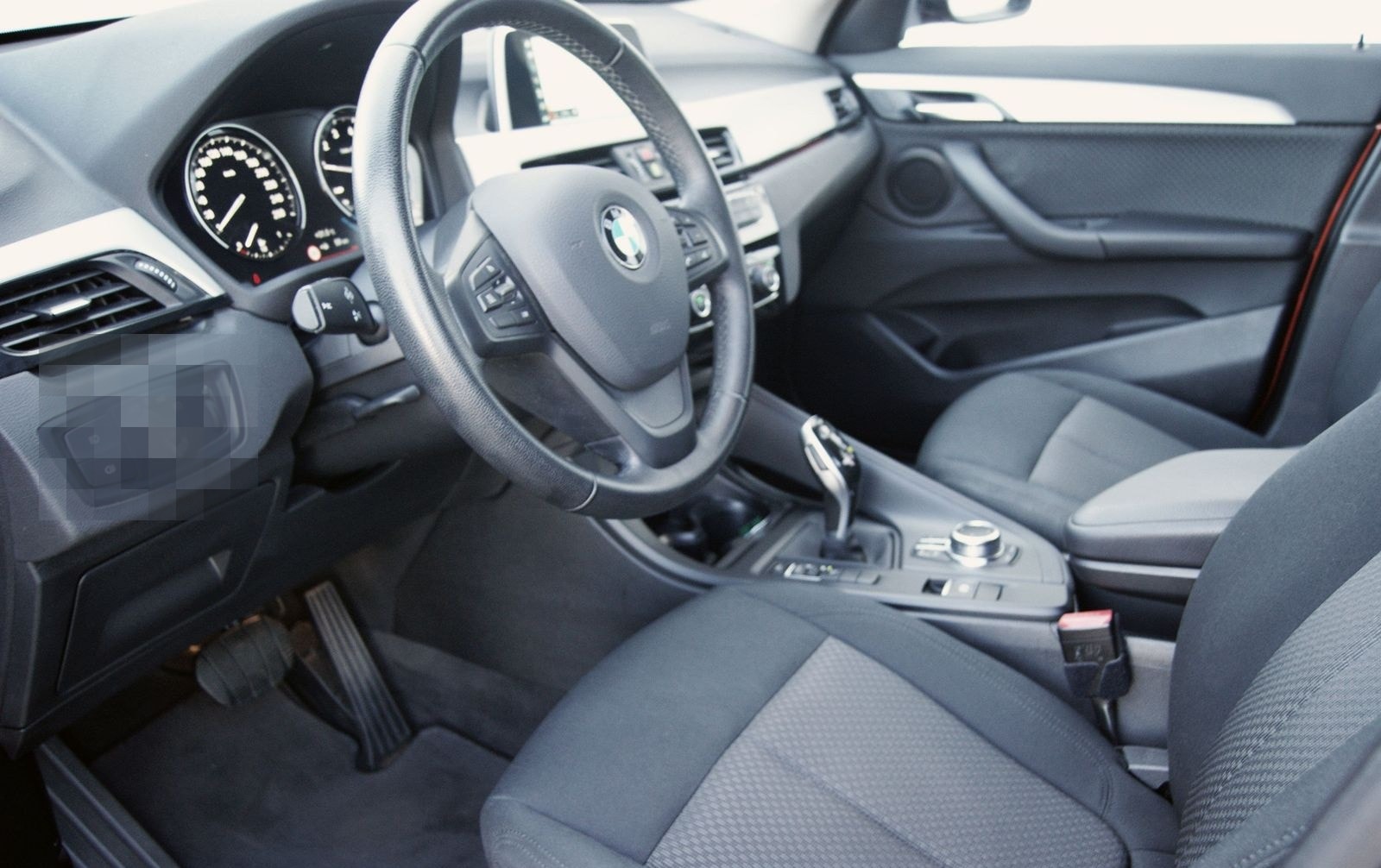 BMW X1 sDrive18i AUTOM*ADVANT*LED*PARKAS*SHZ*TEMP*NA foto 17