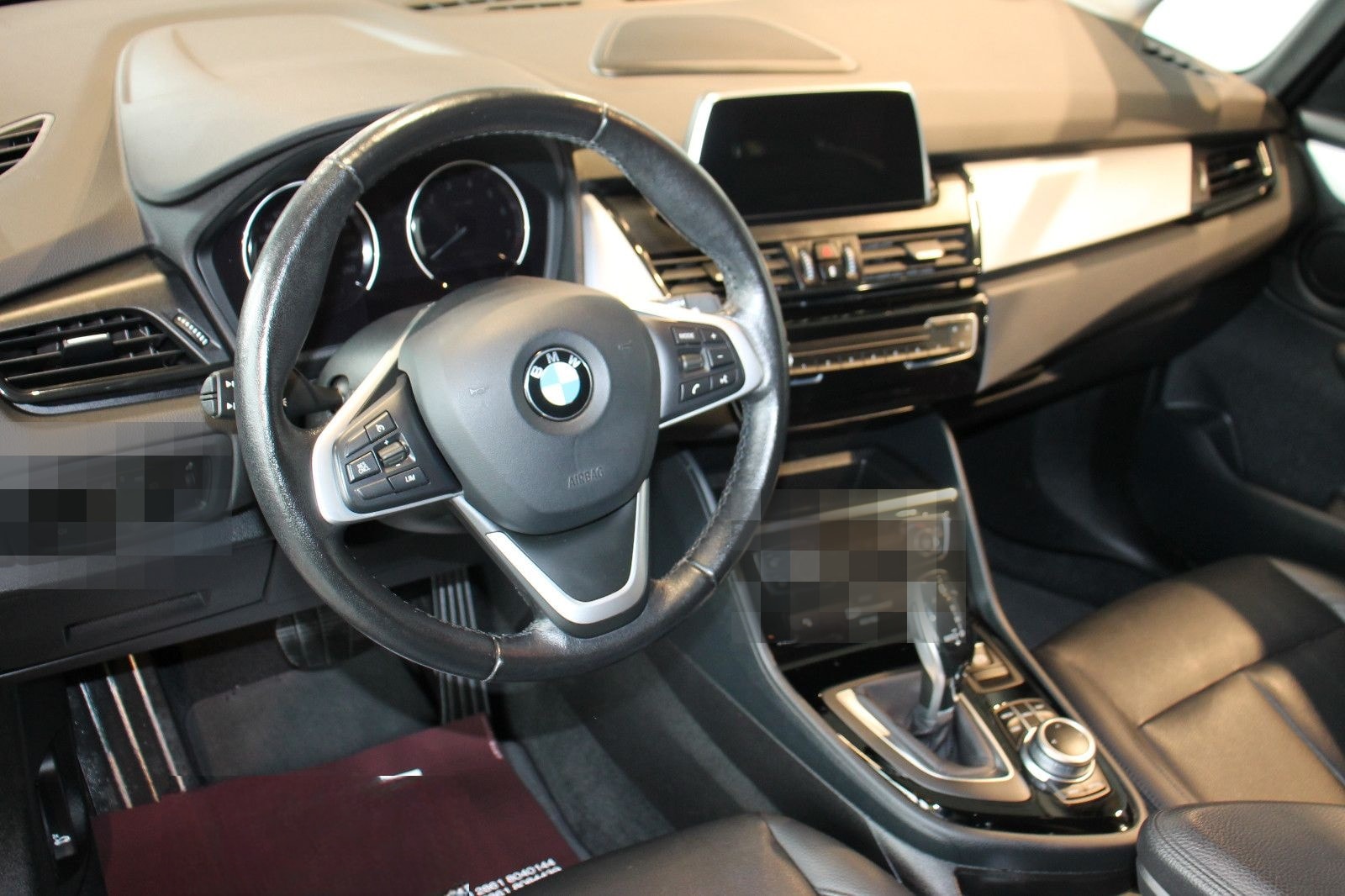 BMW 220 Active Tourer Navi LED AHK Leder Pano foto 11