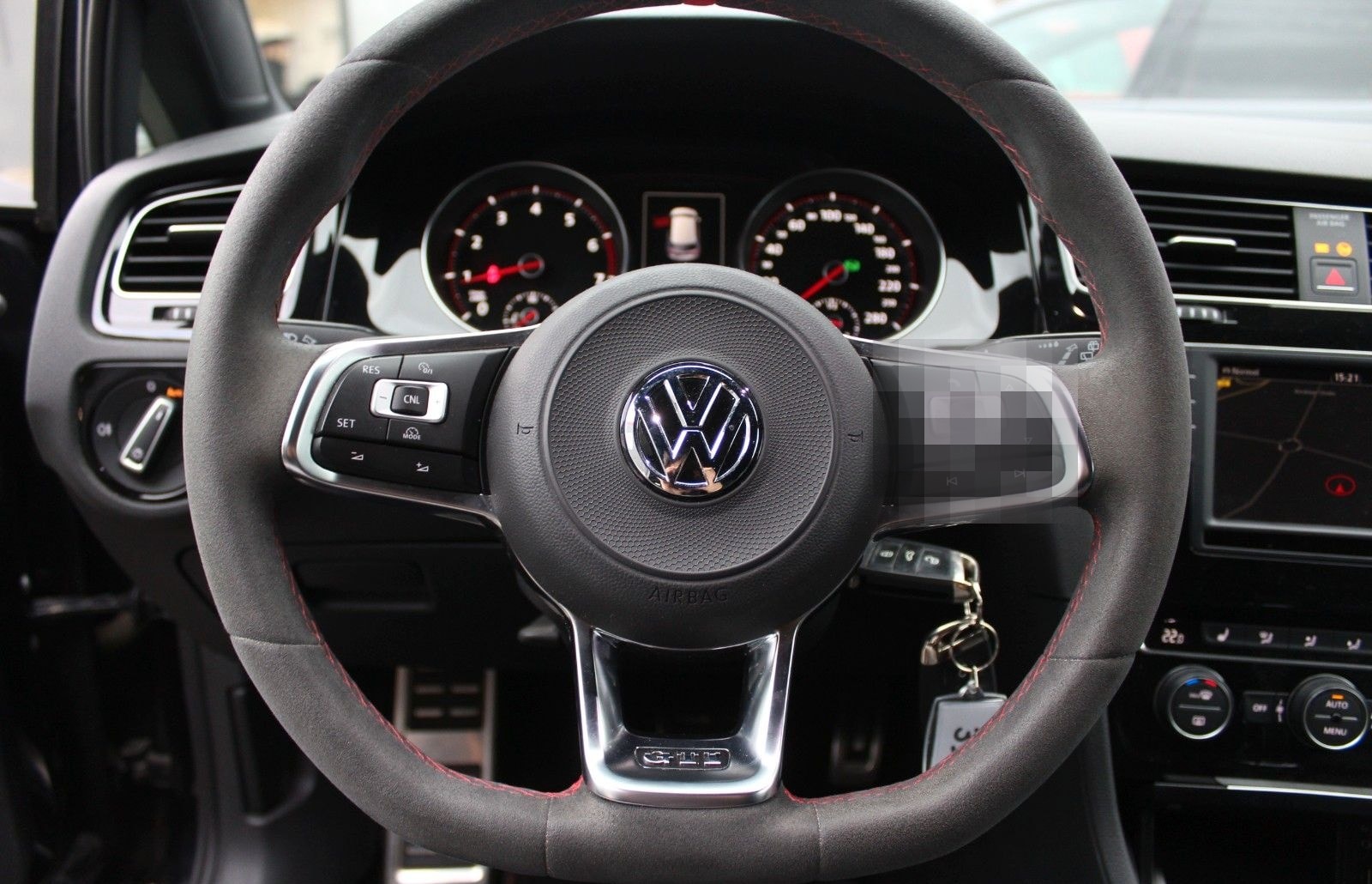 Volkswagen Golf VII GTI Clubsport Unfallfrei Leder Navi foto 9