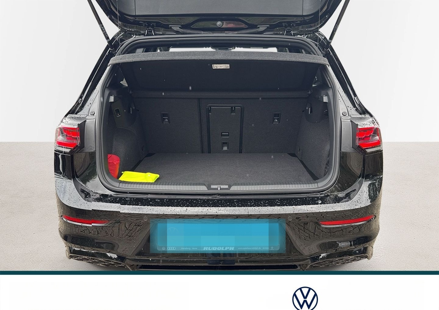 Volkswagen Golf VIII R-Line 2.0 TDI DSG LED HUD Navi AHK Fe foto 18