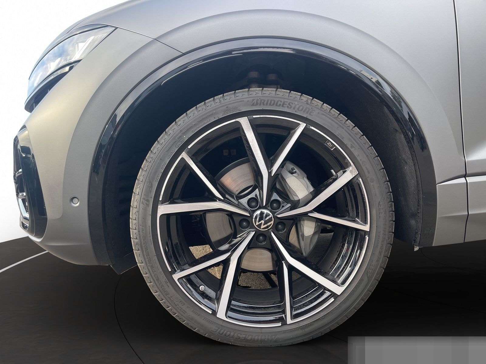 Volkswagen Touareg 3.0 TDI 210 kW 4Motion/R-Line/Mattlack foto 6