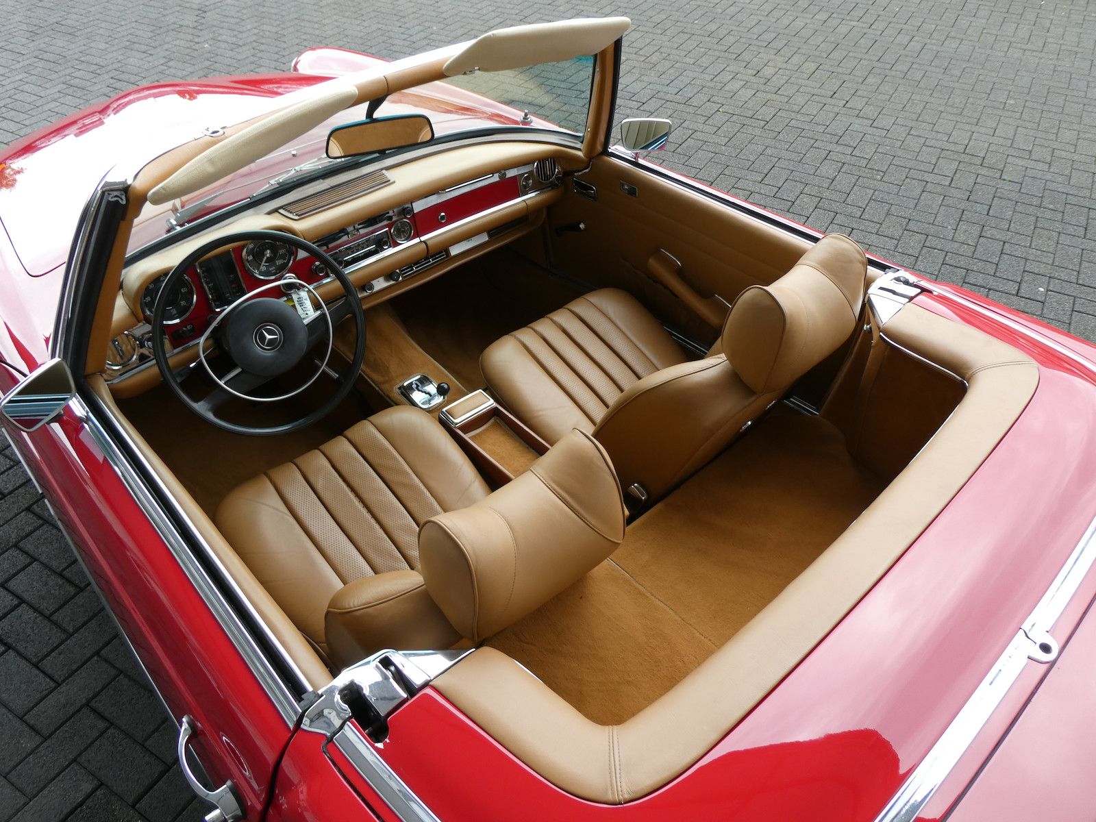 Mercedes-Benz 280 SL Pagode, originale Karosserie foto 16