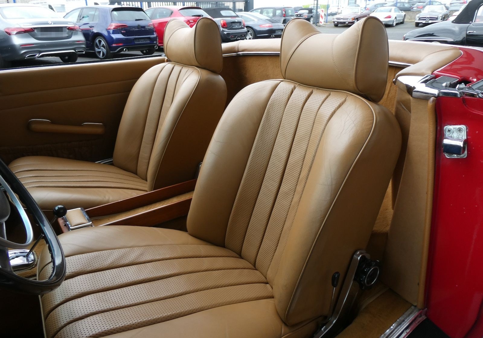 Mercedes-Benz SL 280 Pagode, originale Karosserie foto 11