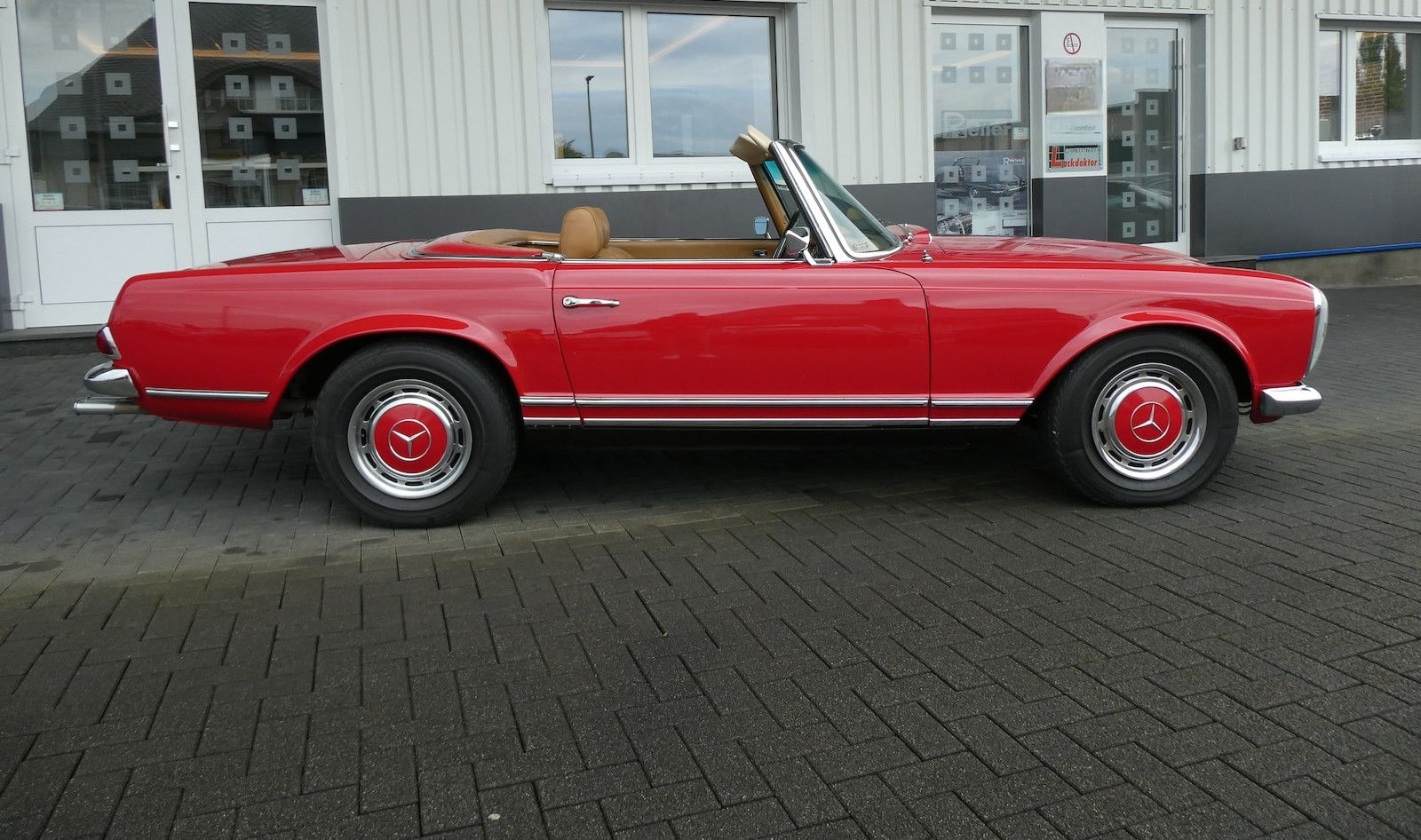 Mercedes-Benz SL 280 Pagode, originale Karosserie foto 8