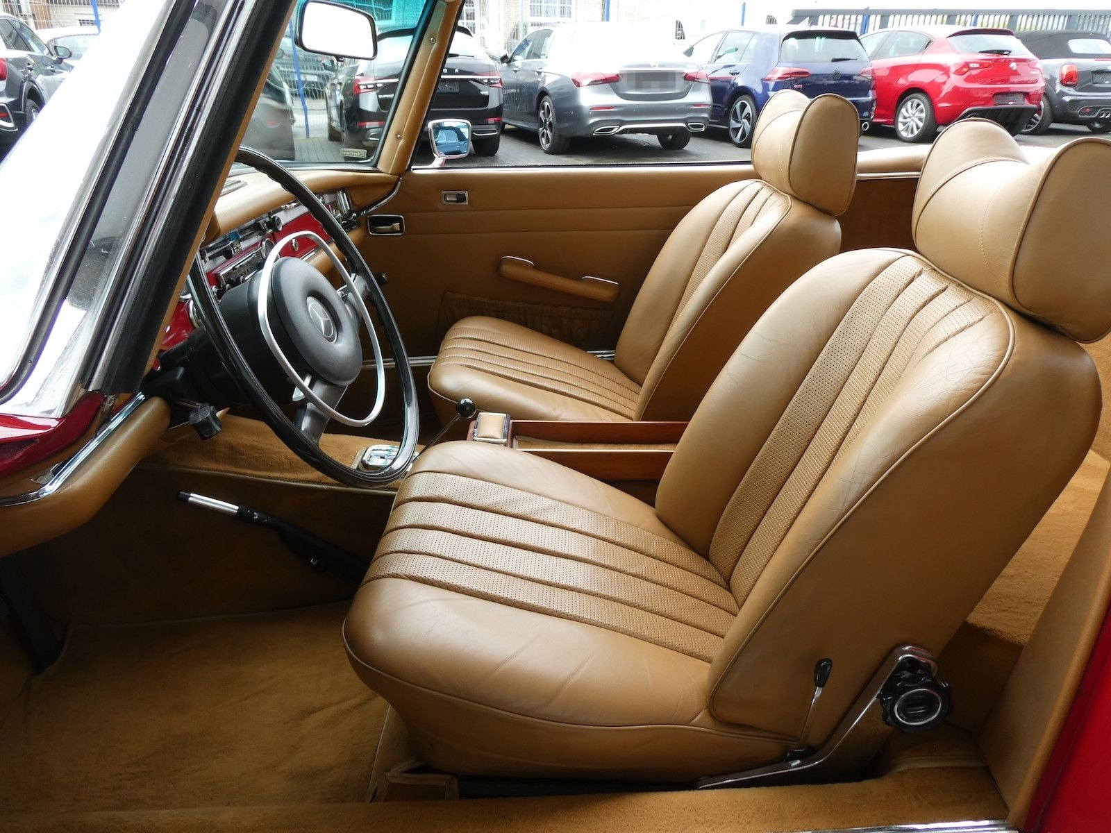 Mercedes-Benz SL 280 Pagode, originale Karosserie foto 10