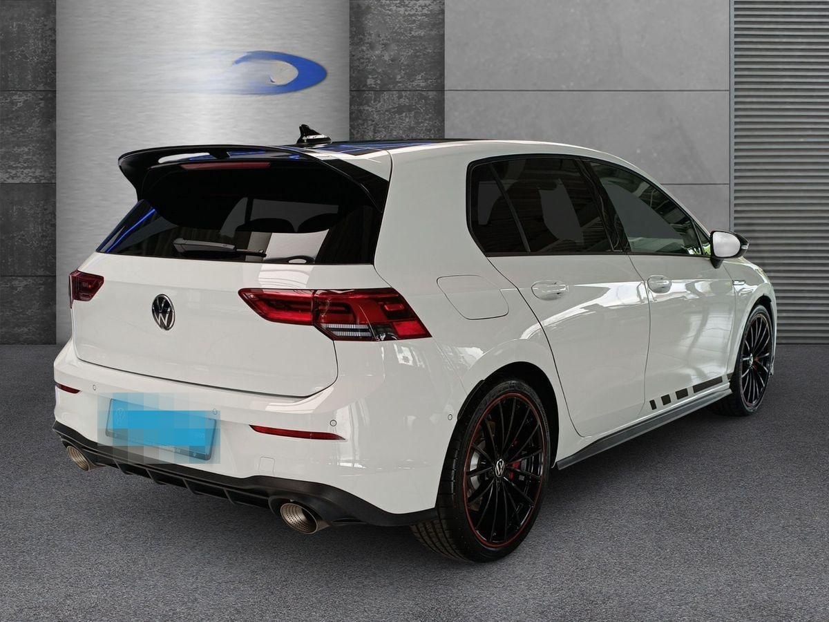 Volkswagen GOLF 8 2.0 TSI "GTI CLUBSPORT" 300 PS DSG+AKRAPO foto 6