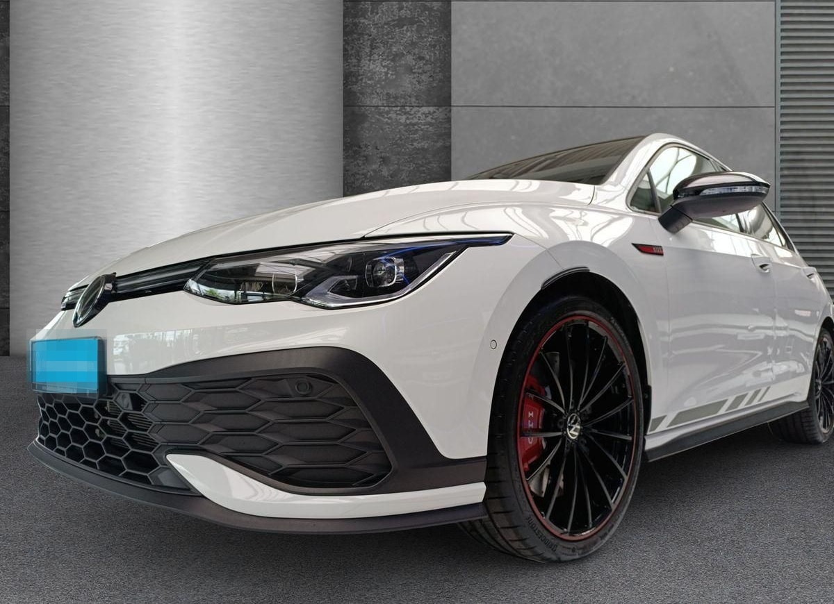 Volkswagen GOLF 8 2.0 TSI "GTI CLUBSPORT" 300 PS DSG+AKRAPO foto 10